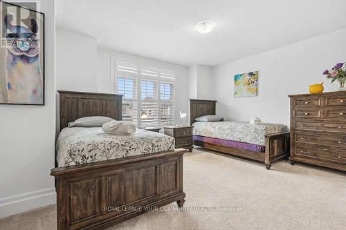 54 Prairie Grass Crescent, East Gwillimbury, ON - Indoor Photo Showing Bedroom