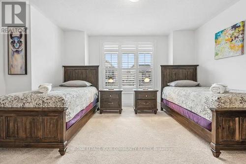 54 Prairie Grass Crescent, East Gwillimbury, ON - Indoor Photo Showing Bedroom