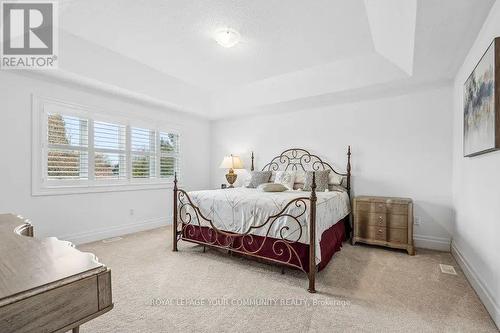 54 Prairie Grass Crescent, East Gwillimbury, ON - Indoor Photo Showing Bedroom