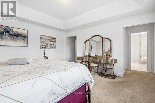 54 Prairie Grass Crescent, East Gwillimbury, ON - Indoor Photo Showing Bedroom