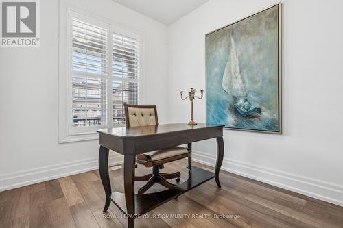 54 Prairie Grass Crescent, East Gwillimbury, ON - Indoor Photo Showing Dining Room