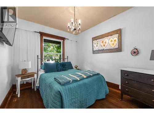 721 St Paul Street, Kamloops, BC - Indoor Photo Showing Bedroom