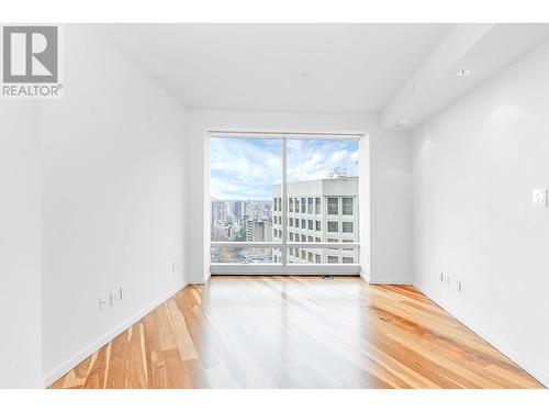 1151 W Georgia Street, Vancouver, BC - Indoor Photo Showing Other Room