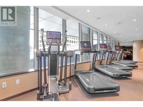 1151 W Georgia Street, Vancouver, BC - Indoor Photo Showing Gym Room