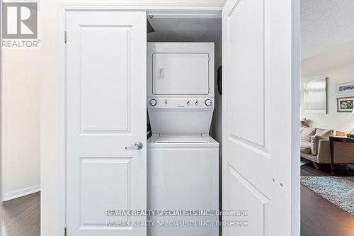 #413 - 84 Aspen Springs Drive, Clarington, ON -  Photo Showing Laundry Room