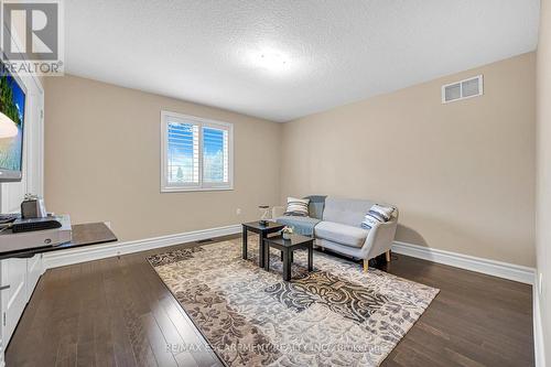 15 Silver Maple Drive, Hamilton, ON - Indoor