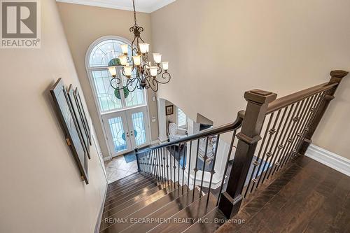 15 Silver Maple Drive, Hamilton, ON - Indoor Photo Showing Other Room