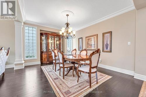 15 Silver Maple Drive, Hamilton, ON - Indoor Photo Showing Dining Room