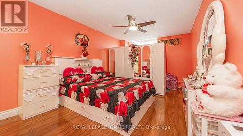 810 - 320 Dixon Road, Toronto, ON - Indoor Photo Showing Bedroom