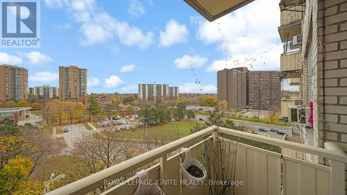 810 - 320 Dixon Road, Toronto, ON - Outdoor