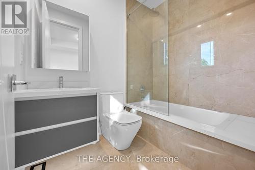 527 Taplow Crescent, Oakville, ON - Indoor Photo Showing Bathroom