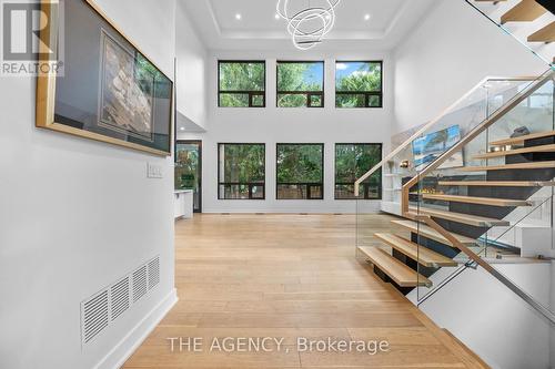 527 Taplow Crescent, Oakville, ON - Indoor Photo Showing Other Room