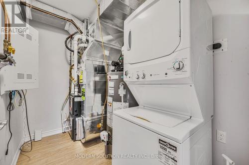 1 - 246 Penetanguishene Road, Barrie, ON - Indoor Photo Showing Laundry Room