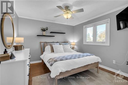 22 Stroughton Crescent, Ottawa, ON - Indoor Photo Showing Bedroom