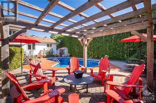 22 Stroughton Crescent, Ottawa, ON - Outdoor With In Ground Pool