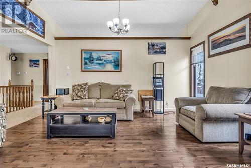 6103 Parsons Bay, Regina, SK - Indoor Photo Showing Living Room