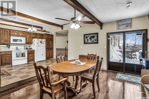 6103 Parsons Bay, Regina, SK - Indoor Photo Showing Dining Room