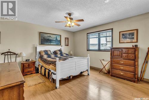 6103 Parsons Bay, Regina, SK - Indoor Photo Showing Bedroom