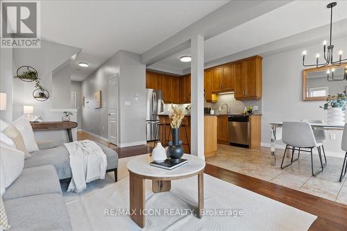 230 Greenwater Place, Kitchener, ON - Indoor Photo Showing Living Room