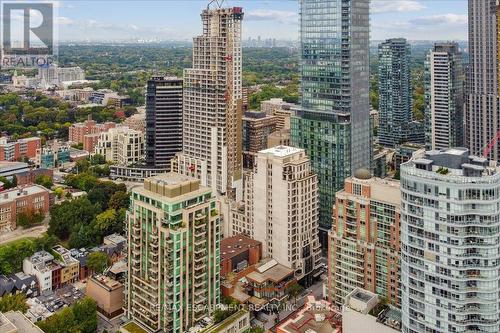 304 - 68 Yorkville Avenue, Toronto, ON - Outdoor With Facade