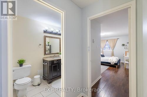 35 - 120 Ling Road, Toronto, ON - Indoor Photo Showing Bathroom