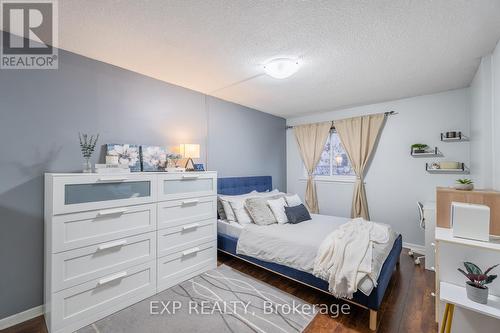 35 - 120 Ling Road, Toronto, ON - Indoor Photo Showing Bedroom