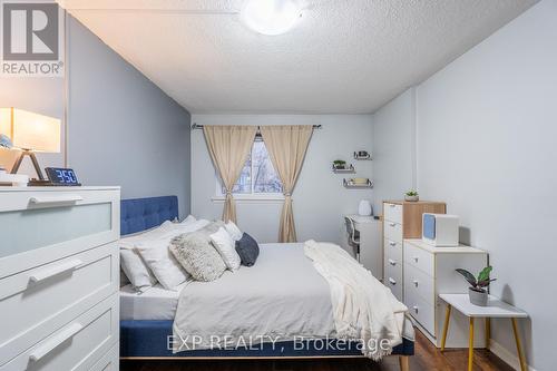 35 - 120 Ling Road, Toronto, ON - Indoor Photo Showing Bedroom