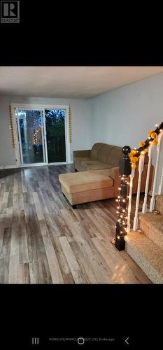 32 Loggers Run, Barrie, ON - Indoor