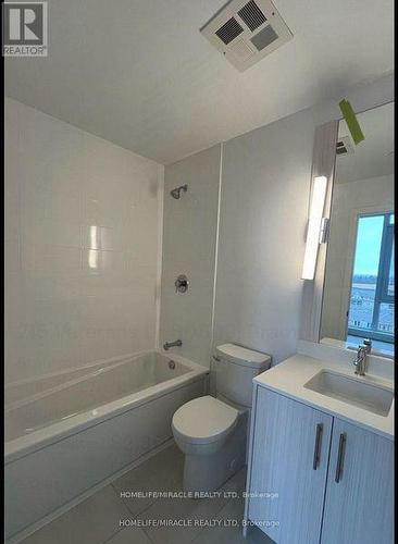 215 Veterans, Brampton, ON - Indoor Photo Showing Bathroom