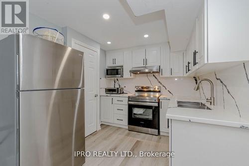 Mn/2Nd - 839 Whitlock Avenue, Milton, ON - Indoor Photo Showing Kitchen With Stainless Steel Kitchen With Upgraded Kitchen