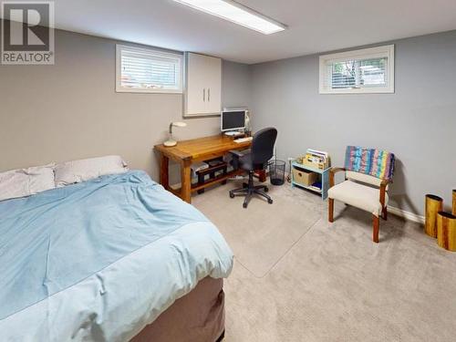 4737 Fernwood Ave, Powell River, BC - Indoor