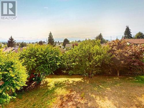 4737 Fernwood Ave, Powell River, BC - Outdoor With View