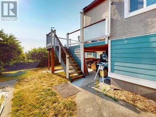 4737 Fernwood Ave, Powell River, BC - Outdoor