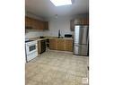 18609 95A Av Nw, Edmonton, AB  - Indoor Photo Showing Kitchen 