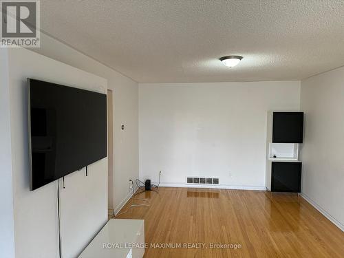 3407 Cedar Creek Drive, Mississauga, ON - Indoor Photo Showing Other Room