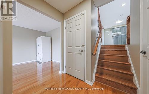 88 Braymore Boulevard, Toronto, ON - Indoor Photo Showing Other Room