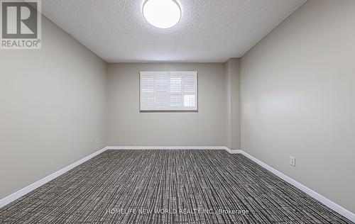 88 Braymore Boulevard, Toronto, ON - Indoor Photo Showing Other Room