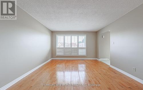 88 Braymore Boulevard, Toronto, ON - Indoor Photo Showing Other Room