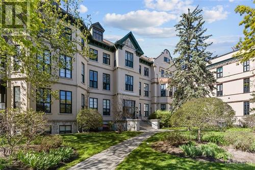 589 Rideau Street Unit#302, Ottawa, ON - Outdoor With Facade