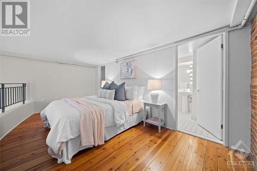 589 Rideau Street Unit#302, Ottawa, ON - Indoor Photo Showing Bedroom