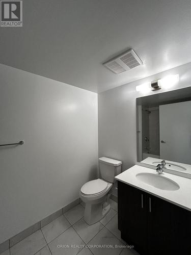 316 - 1435 Celebration Drive, Pickering, ON - Indoor Photo Showing Bathroom