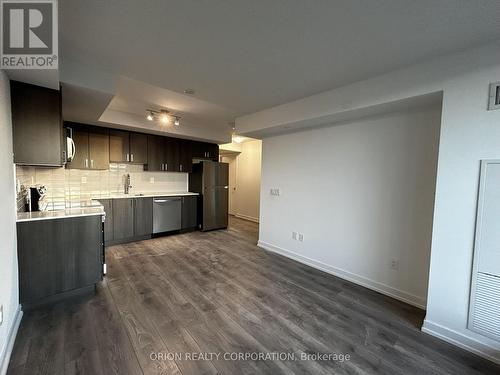 316 - 1435 Celebration Drive, Pickering, ON - Indoor Photo Showing Kitchen