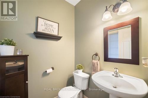 227 Mcnichol Drive, Cambridge, ON - Indoor Photo Showing Bathroom