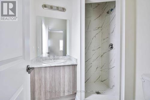 24 Cottonwood Street, Springwater, ON - Indoor Photo Showing Bathroom