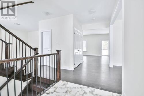 24 Cottonwood Street, Springwater, ON - Indoor Photo Showing Other Room