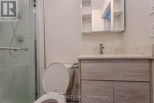 2208 - 60 Frederick Street, Kitchener, ON - Indoor Photo Showing Bathroom