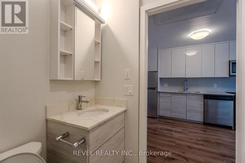 2208 - 60 Frederick Street, Kitchener, ON - Indoor Photo Showing Bathroom