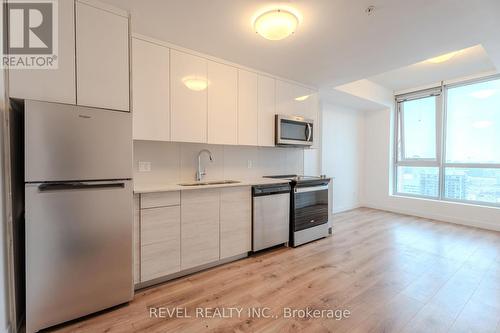 2208 - 60 Frederick Street, Kitchener, ON - Indoor Photo Showing Kitchen