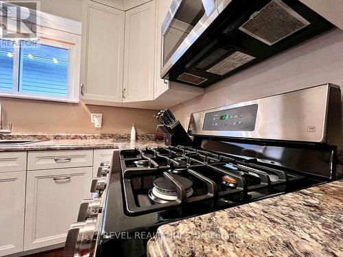 87 Balsam Street N, Timmins (Tne - Central), ON - Indoor Photo Showing Kitchen