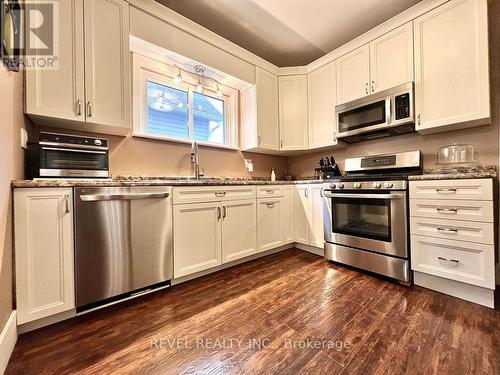 87 Balsam Street N, Timmins (Tne - Central), ON - Indoor Photo Showing Kitchen